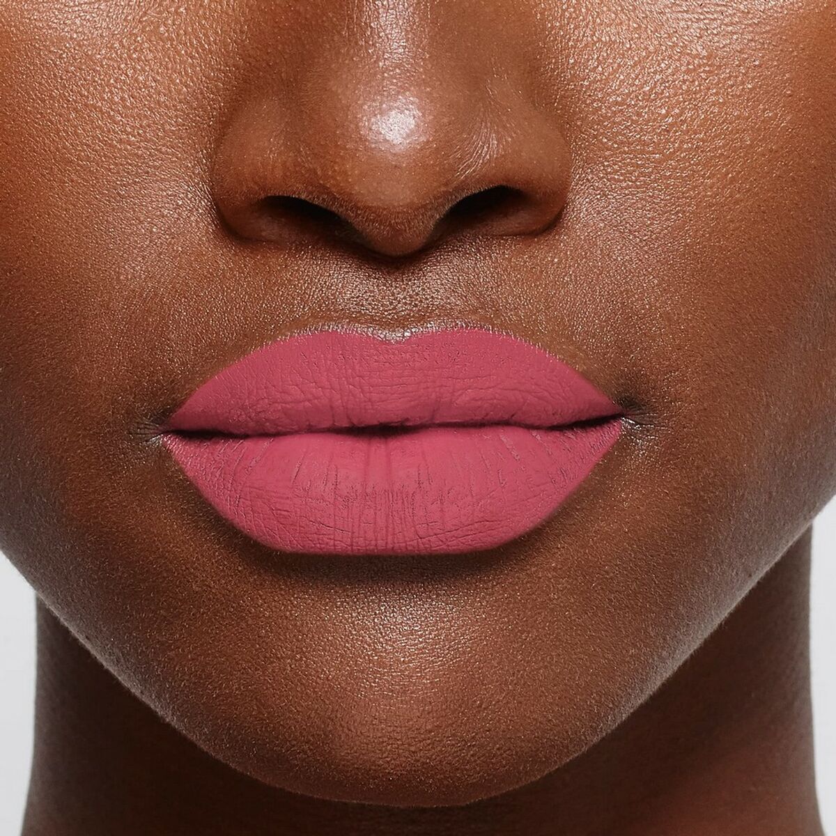 Lipstick L'Oreal Make Up Color Riche 188-le rose activist Matt-4