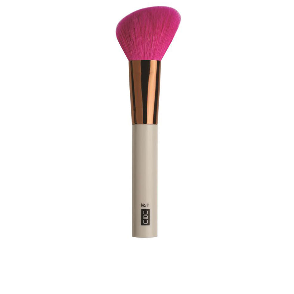BERRY BLUSH blush brush 1 u-0